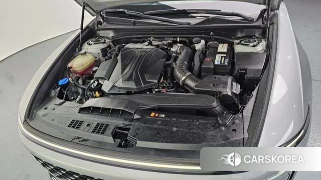 Hyundai Grandeur (GN7) id 3745758 из Кореи 16