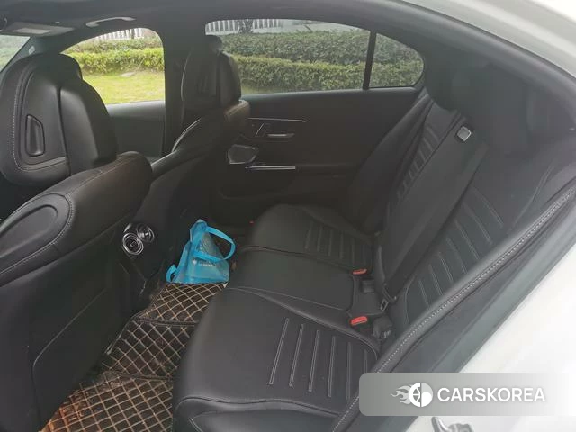 Mercedes-Benz Class C 2022 Белый из Китая, фото 6