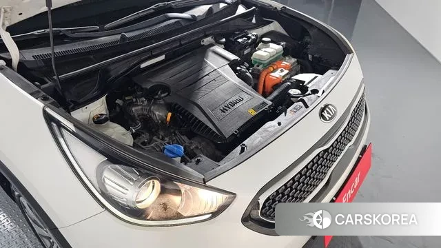 Kia Niro id 3500105 из Кореи 16