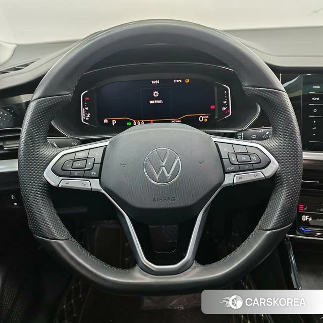 Volkswagen Passat id 4213129 из Китая 13