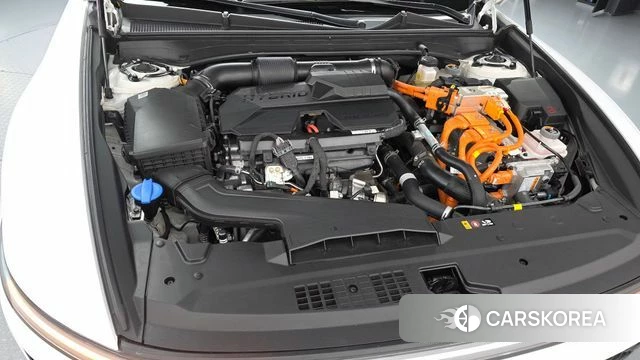 Hyundai Grandeur Hybrid (GN7) id 4729979 из Кореи 35
