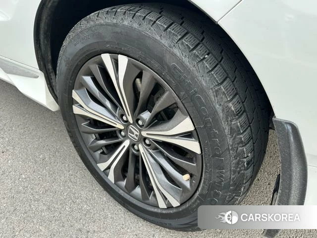 Honda UR-V id 4261614 из Китая 18