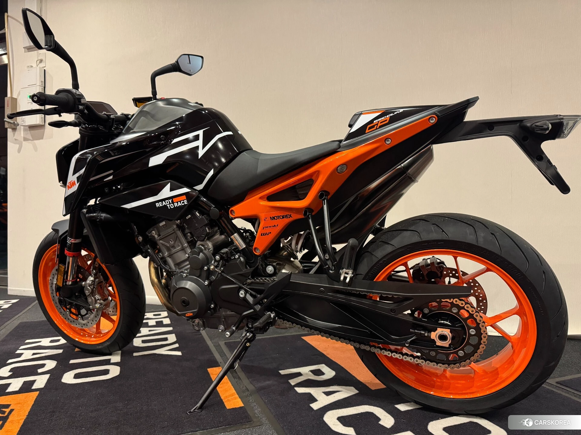 KTM 890 DUKE GP id 4348047 из Японии 6