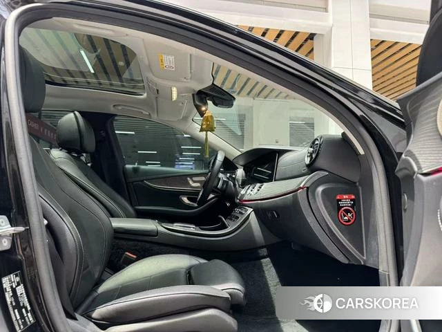 Mercedes-Benz E-class id 4272656 из Китая 19