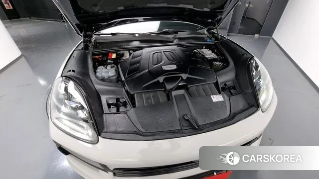 Porsche Cayenne (PO536) id 3449105 из Кореи 16