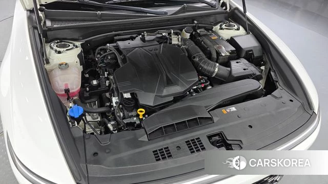 Hyundai Grandeur (GN7) id 4494033 из Кореи 16