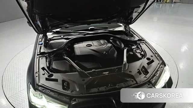 BMW 5 Series (G30) id 3053701 из Кореи 16