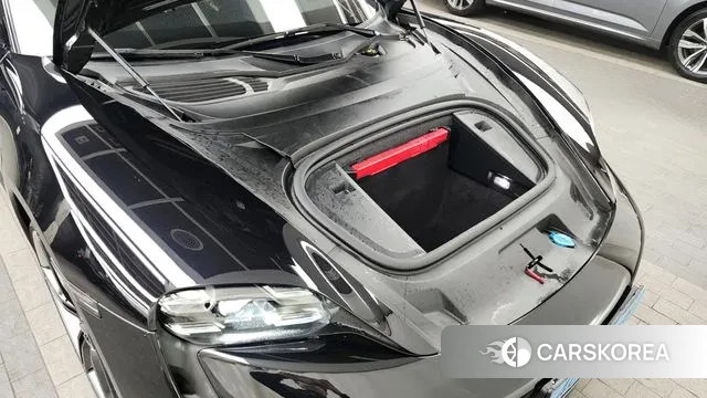 Porsche Taycan id 3616051 из Кореи 16