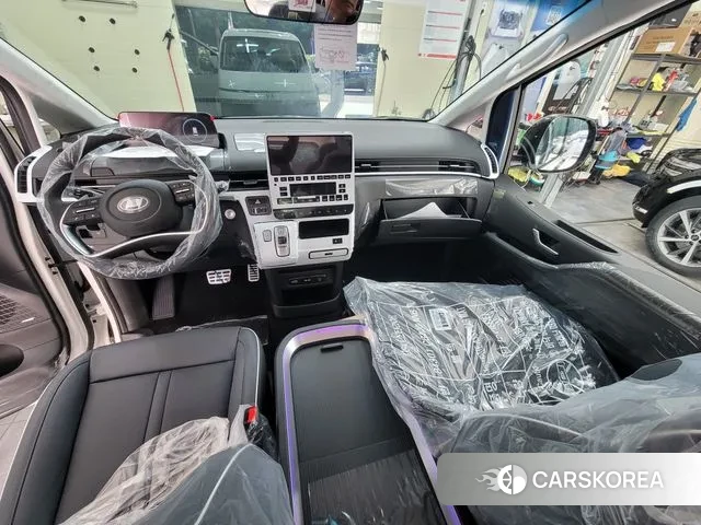 Hyundai Staria 2024 Белый из Кореи, фото 6