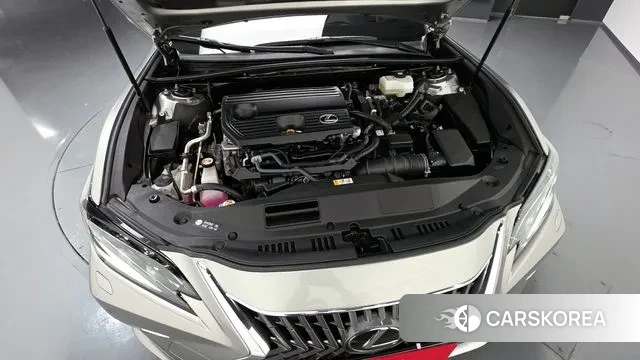 Lexus ES300h 7th generation id 3538688 из Кореи 16