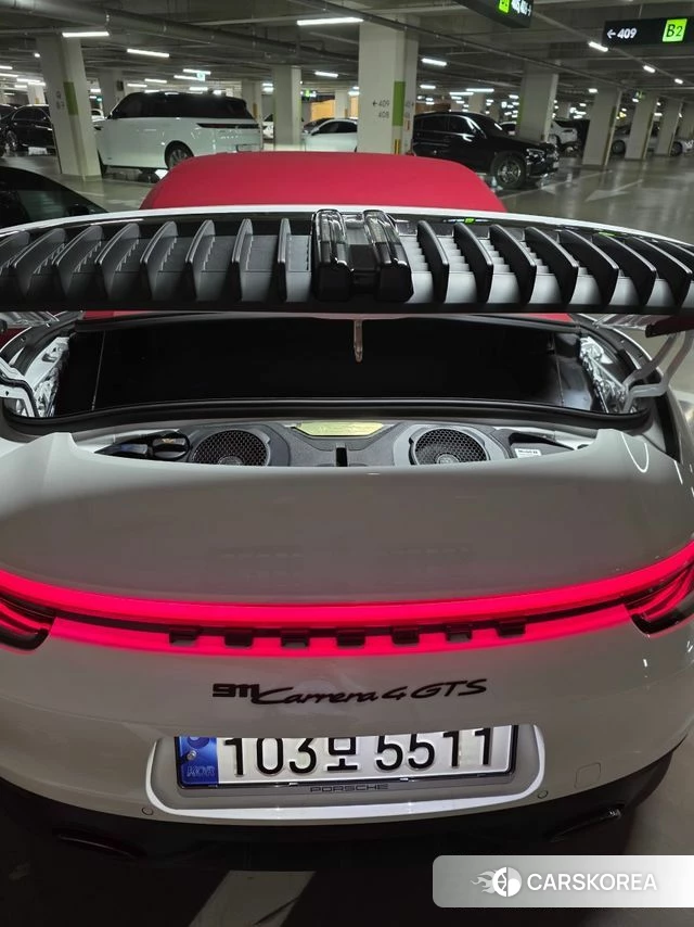 Porsche 911(992) id 4720315 из Кореи 9