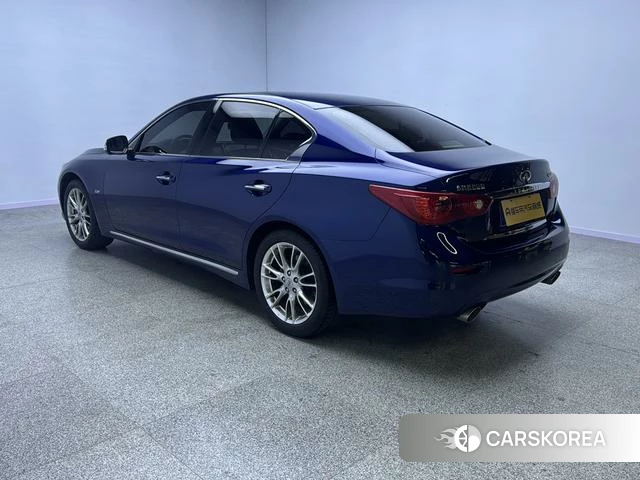 Infiniti Q50L id 4238254 из Китая 16
