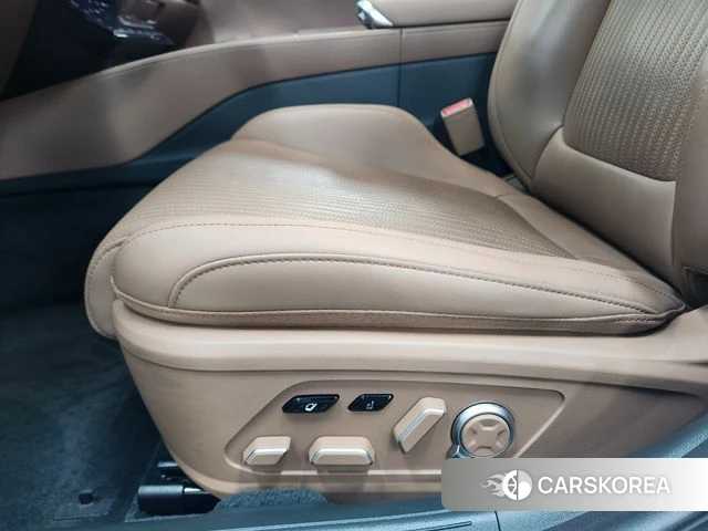 Hyundai Grandeur Hybrid (GN7) id 4579563 из Кореи 16