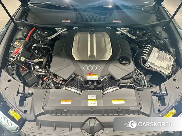 Audi RS6 (C8) id 3619645 из Кореи 9