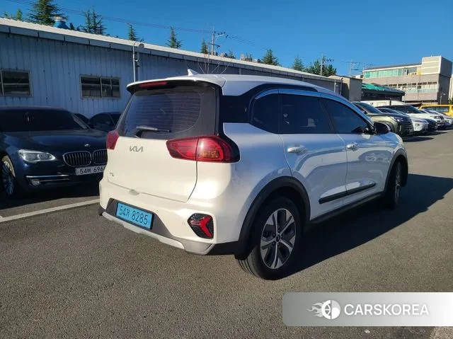 Kia Niro Plus id 2973349 из Кореи 16
