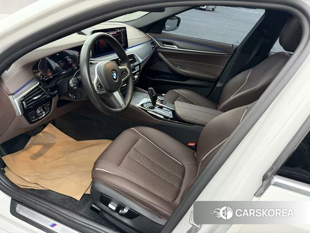 BMW 5 series 2022 Белый из Китая, фото 6