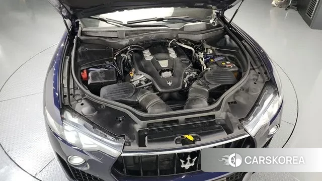 Maserati Levante id 3666642 из Кореи 16