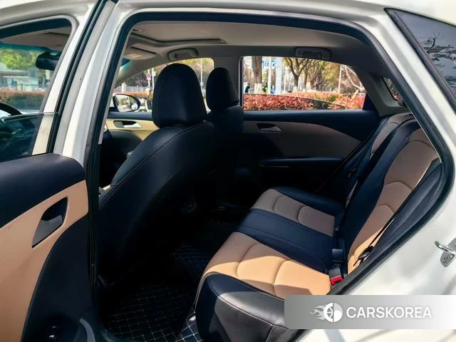 Chevrolet Cruze 2022 Белый из Китая, фото 6