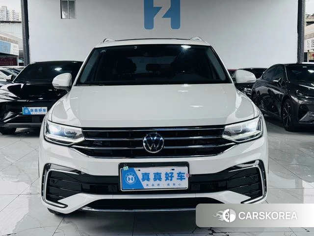 Volkswagen Tiguan L 2022 Белый из Китая, фото 6