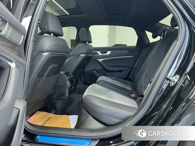 Audi A6L id 4275825 из Китая 16