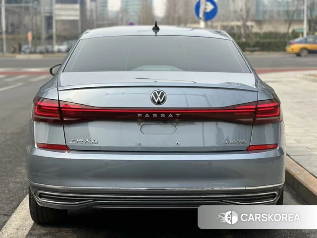 Volkswagen Passat id 4257956 из Китая 23