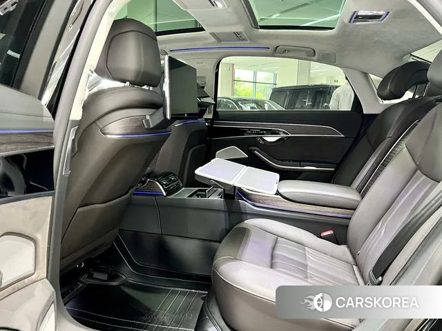 Audi A8 2022 Черный из Китая, фото 6