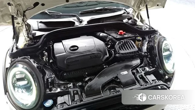 Mini Cooper S id 3722299 из Кореи 16