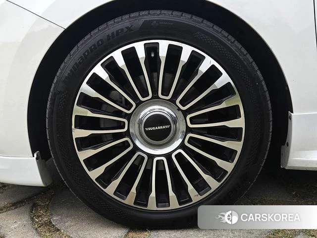 Kia The New Carnival id 4496734 из Кореи 16