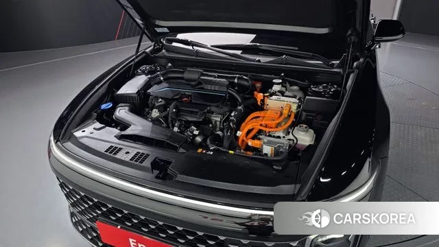 Hyundai Grandeur Hybrid (GN7) id 3031698 из Кореи 16