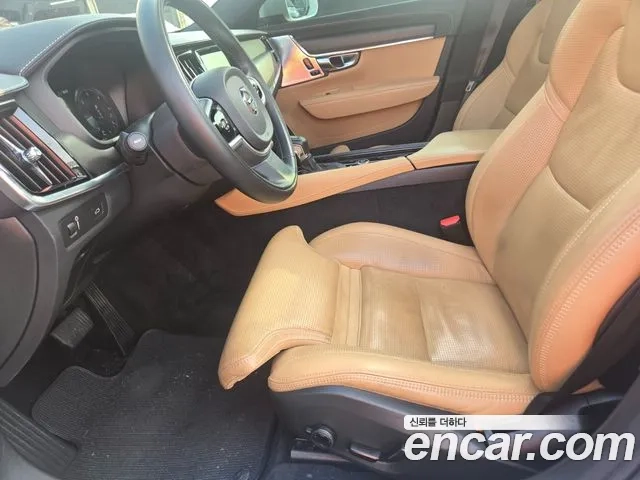 Volvo V90 Cross-Country id 2876554 из Кореи 14