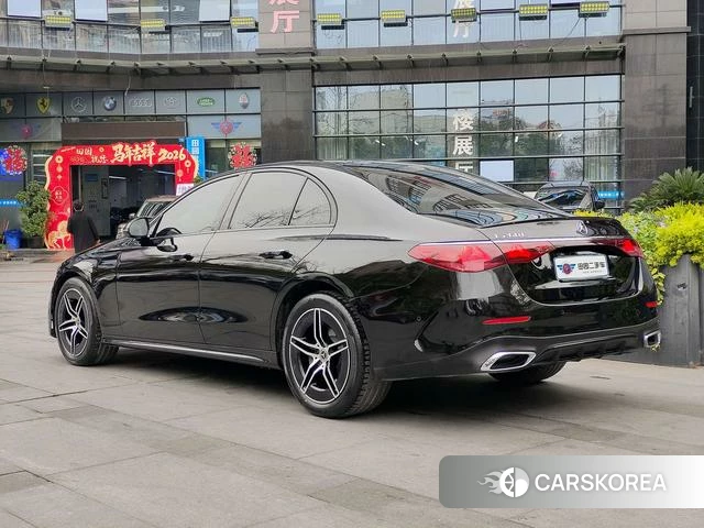 Mercedes-Benz E-class (imported) 2025 Черный из Китая, фото 6