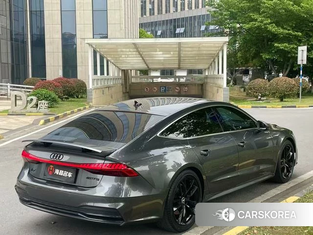 Audi A7 2021 Темно-серый из Китая, фото 6