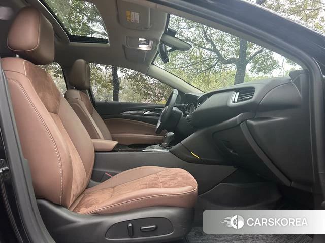 Buick Regal id 4209847 из Китая 25