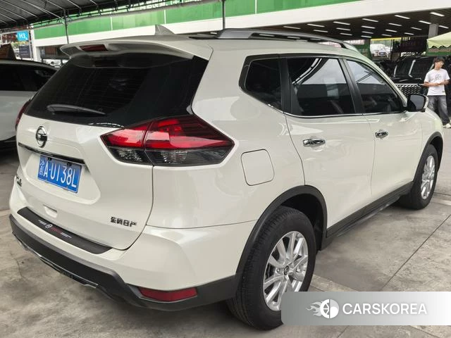 Nissan Qijun 2023 Белый из Китая, фото 6