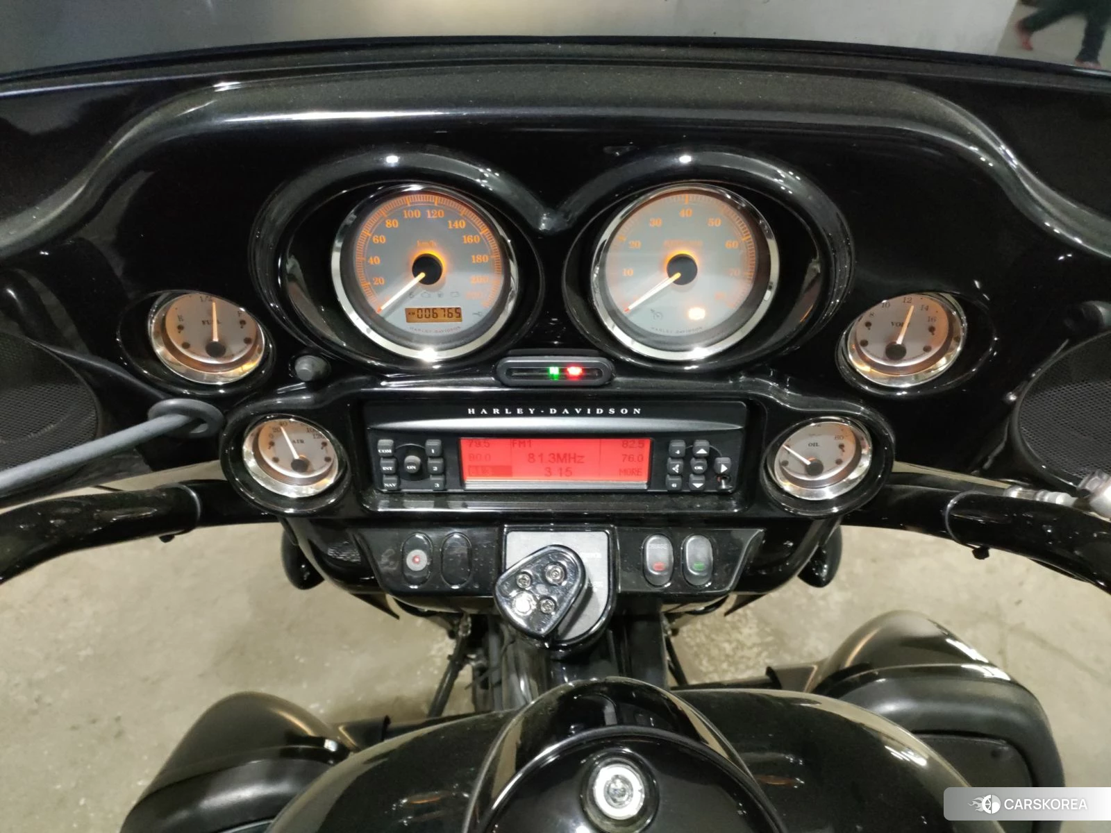 Harley-Davidson Street Glide FLHX1690 id 3947812 из Японии 6