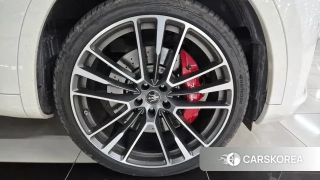 Maserati Levante 2020 Белый из Кореи, фото 6