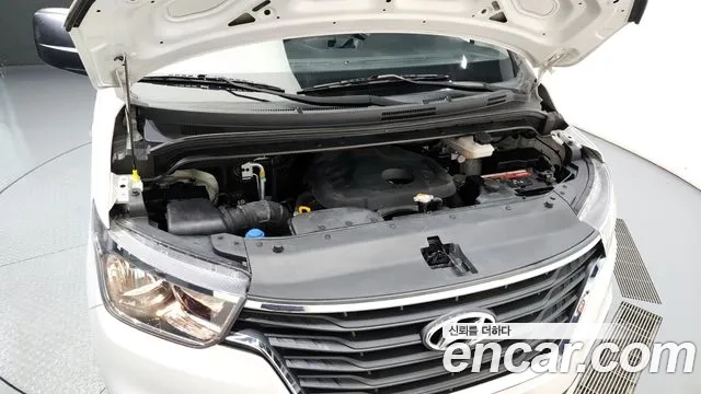 Hyundai The New Grand Starex id 2951993 из Кореи 16