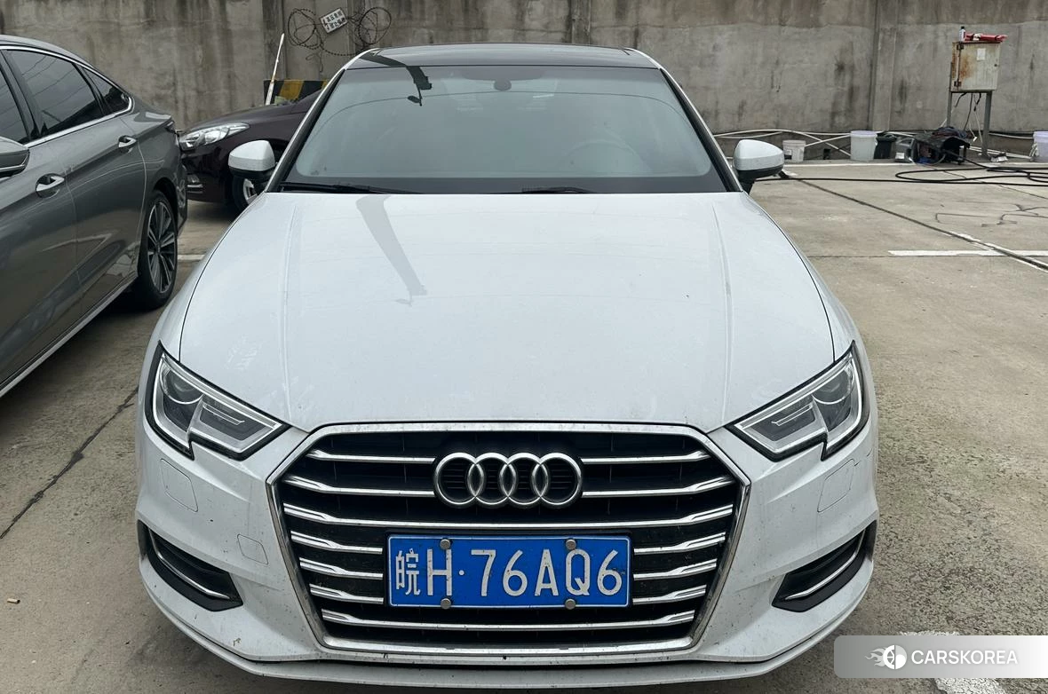Audi A3 2019 Белый из Китая, фото 6