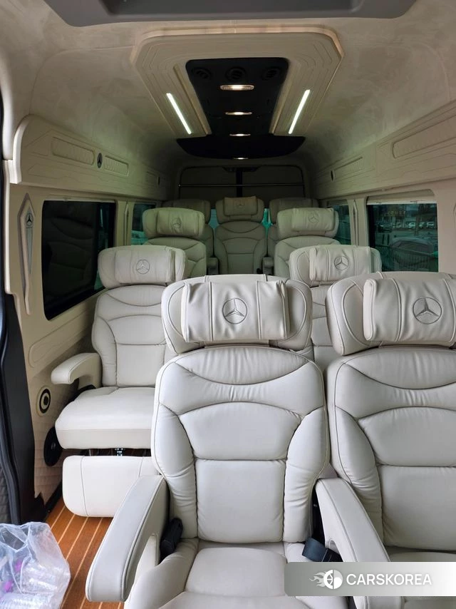 Mercedes-Benz Sprinter 2023 Черный из Кореи, фото 6