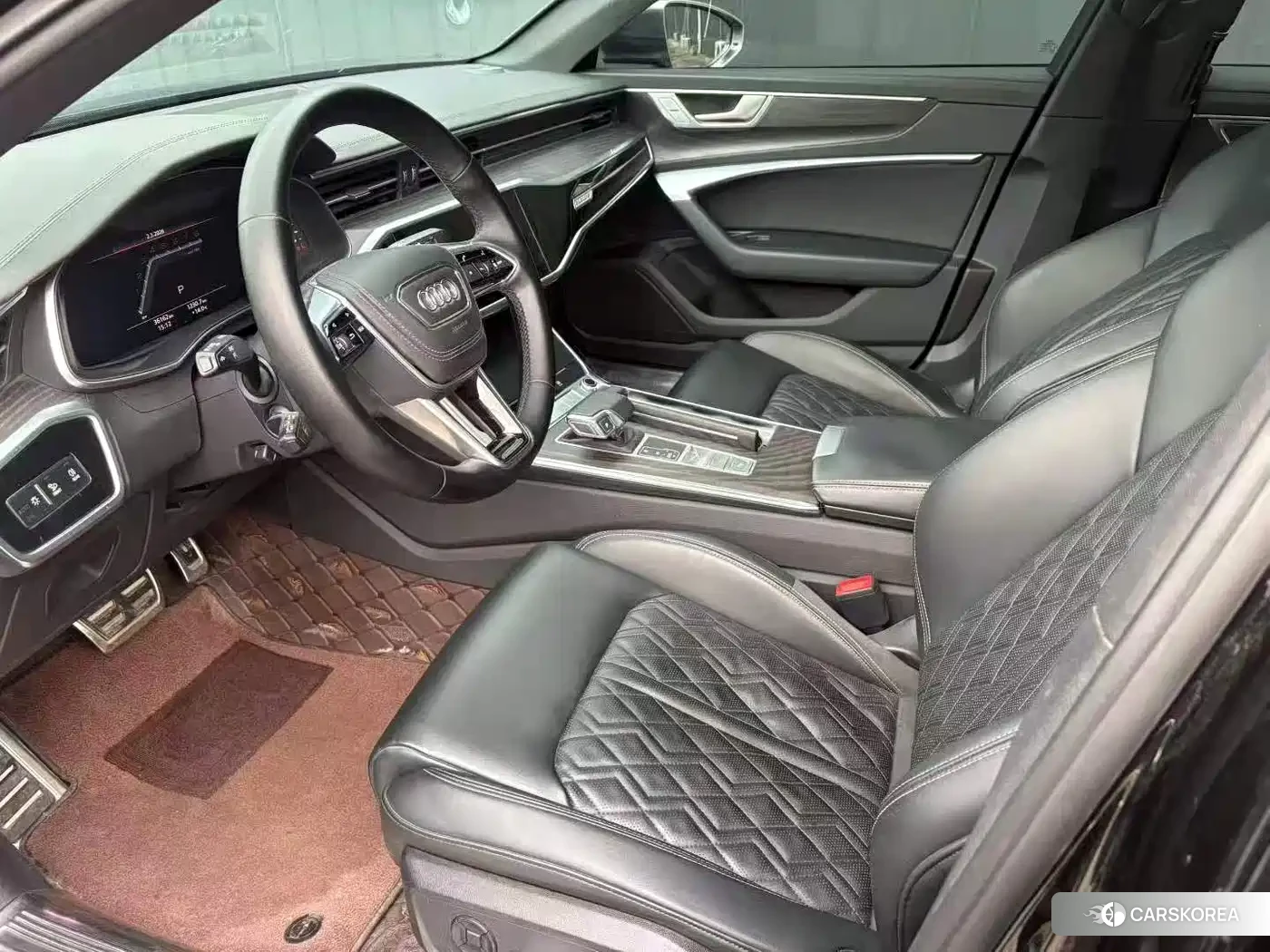 Audi A6L id 4559869 из Китая 14