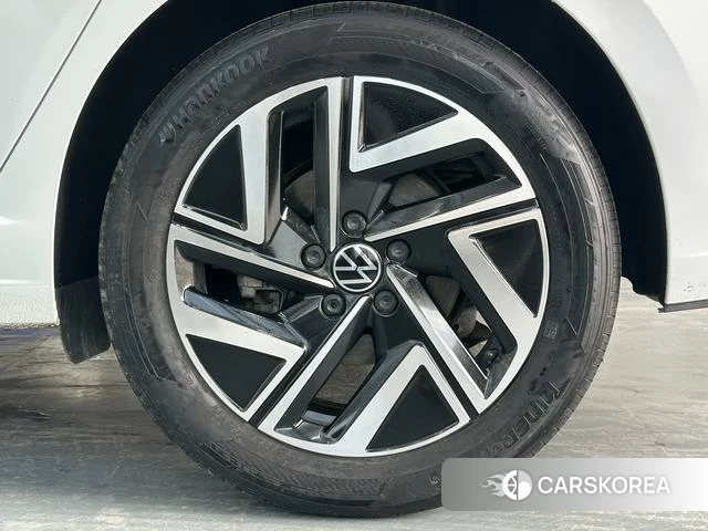 Volkswagen Sagitar id 3919536 из Китая 16