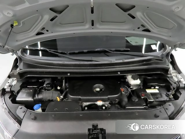 Hyundai The New Grand Starex id 3872597 из Кореи 16