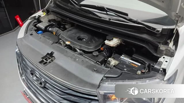 Hyundai The New Grand Starex id 3723467 из Кореи 16