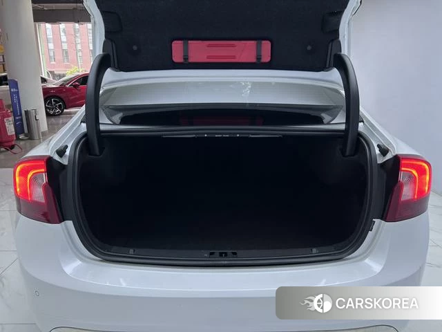Volvo S60 id 4215594 из Китая 25