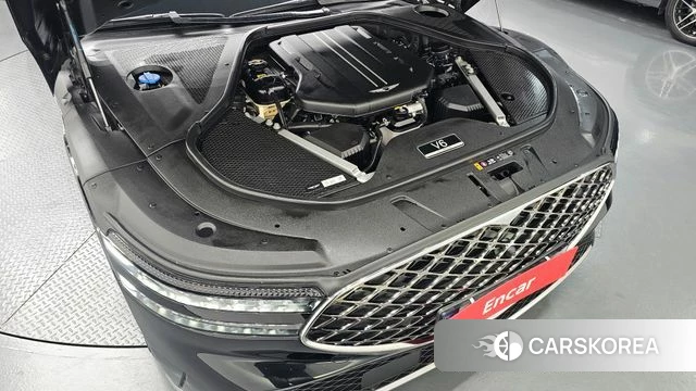 Genesis G90 (RS4) id 3850385 из Кореи 16