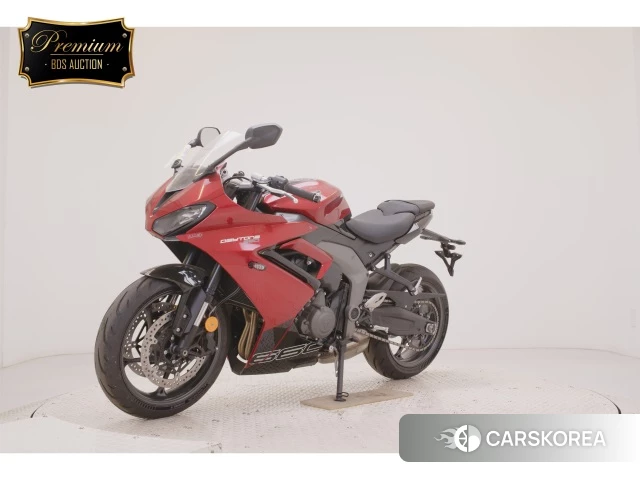 Triumph DAYTONA 660 2024 из Японии, фото 4