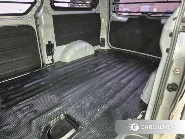 Hyundai The New Grand Starex id 3885975 из Кореи 16