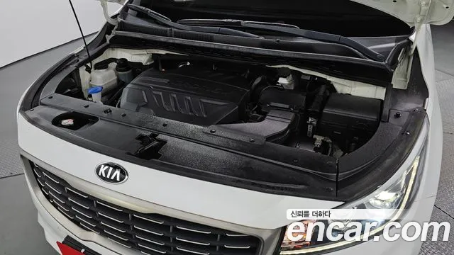 Kia The New Carnival id 2690689 из Кореи 16