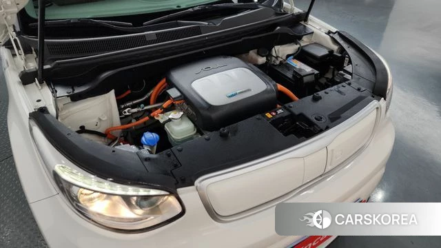 Kia Soul EV id 3845650 из Кореи 16