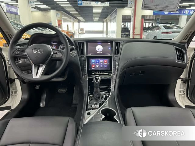 Infiniti Q50L id 4209384 из Китая 10